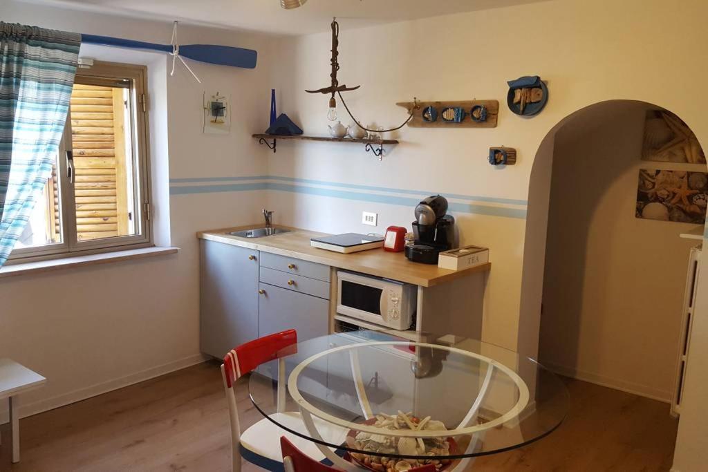 Bnb Fano Collina. La Pace Di Una Vacanza Piagge Kültér fotó